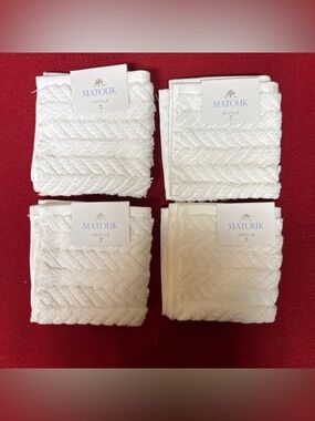 Matouk Seville 4 Pck Washcloth 12X12” White Color Loose Braid Pattern Cotton NWT